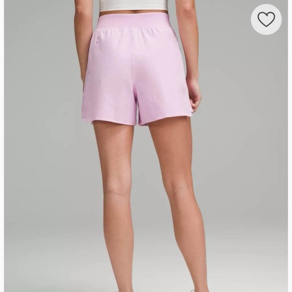 NWT Lululemon Stretch Woven Relaxed-Fit HR 4" Small Vita Pink - Picture 6 of 7